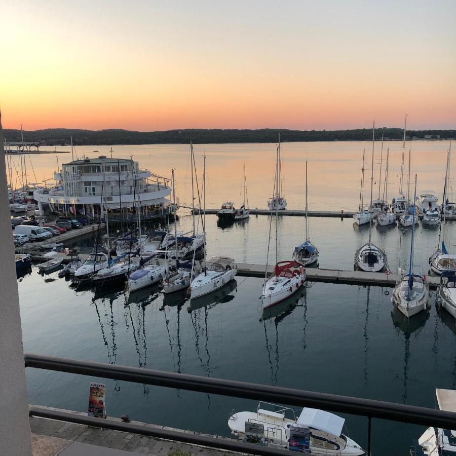 Center Seaview Apartment Pula